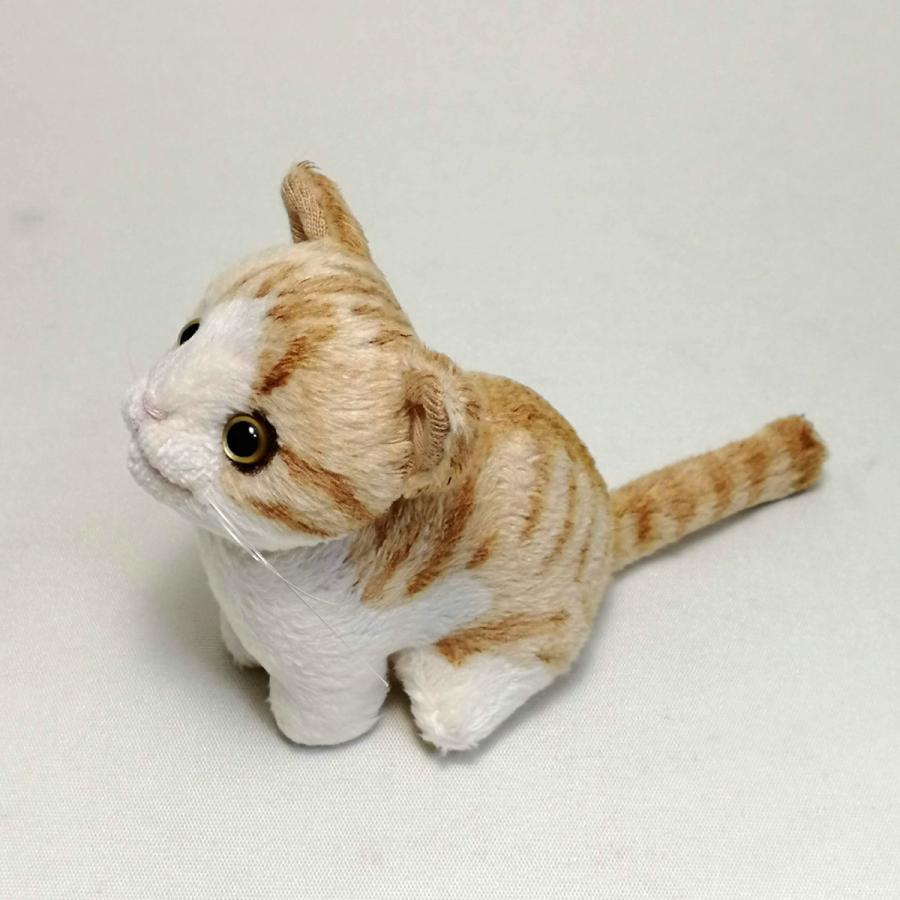 猫型ぬいぐるみ 茶色と白 猫ぬいぐるみ「ちびにゃCE」茶トラ白 カラーアイ【受注制作