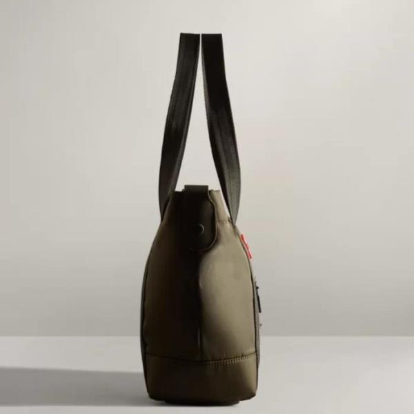 トートバッグ ショルダーバッグ おしゃれ UBS1201KBM-DOV NYLON TOPCLIP TOTE MIDI DARK OLIVE (HUN) (Q41CD)｜fieldboss｜03