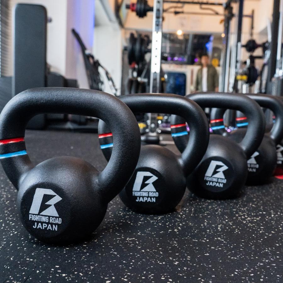 すい!!　ケトルベル32キロ　１個 kdb32n.jpg