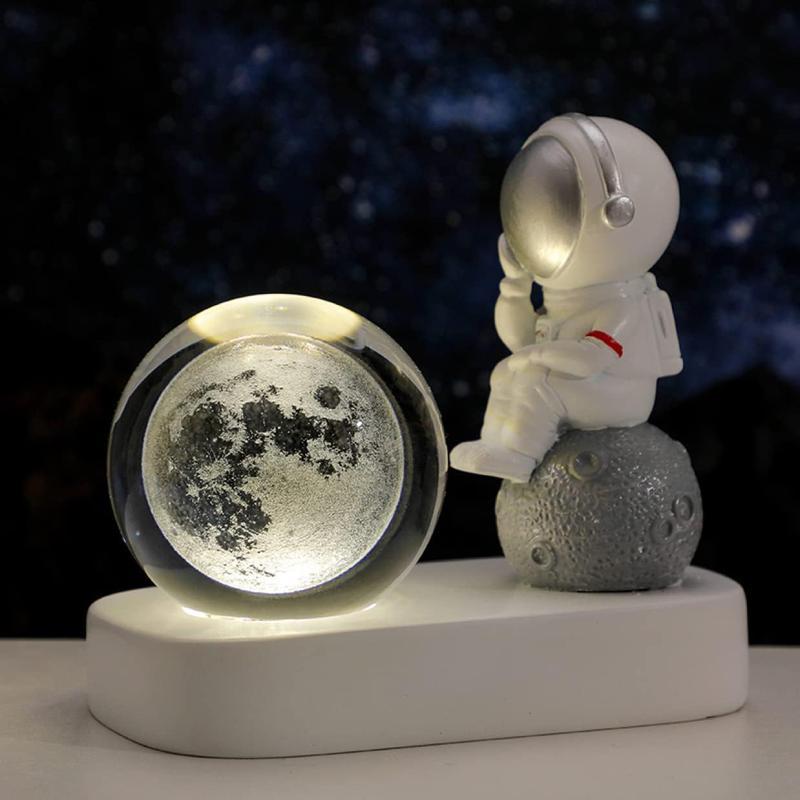 置物 室内用 おもしろグッズ 人工水晶 ボール 部屋装飾品 宇宙飛行士