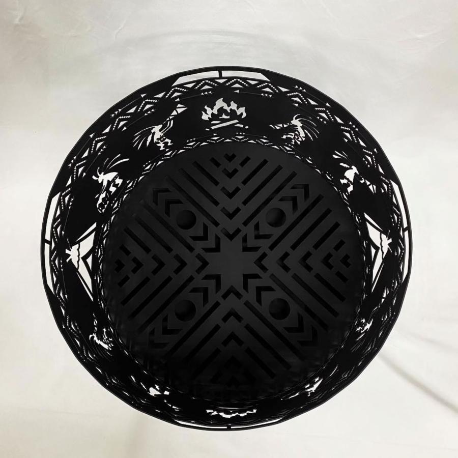 焚き火台 おしゃれ 円形 コンパクト 耐熱塗装済み 五徳 ココペリ柄 直径50cm 鉄製 ソロ キャンプ グランピング |  | 04
