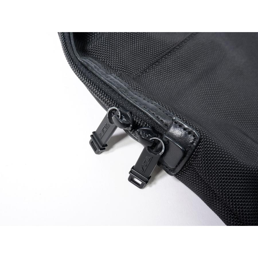 TUMIトゥミ 22302DH Horizontal Slim Cross Body ホリゾンタル