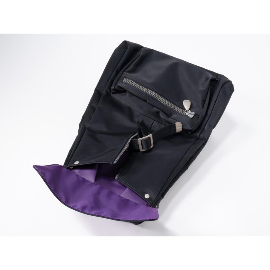 Paul Smith（ポール・スミス） ナイロンワンショルダーバッグ ボディ