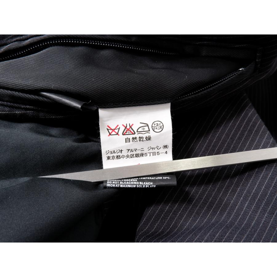 ARMANI COLLEZIONIアルマーニ コレッツォーニ WATER REPELLENT 中綿
