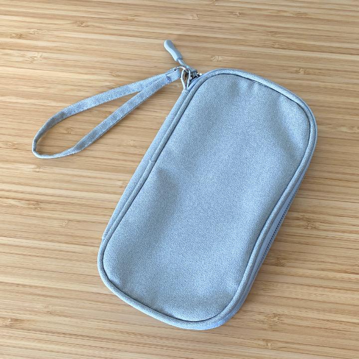 小物入れ ポーチ ペンケース パスポート 携帯 バッグ 持ち運び用 収納 ケース ケーブル モバイルバッテリー |  | 03