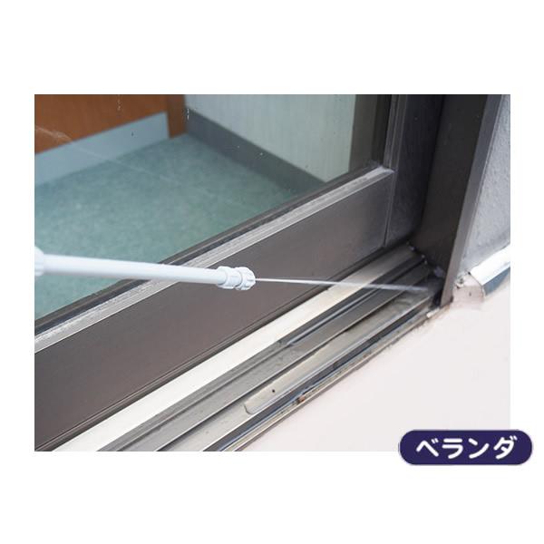 電動ペットボトルスプレー (定形外郵便送料無料) 掃除 洗車 ベランダ サッシ 窓 網戸 水やり ガーデニング 電池式 乾電池式 簡単 便利 霧吹き ミスト | ブランド登録なし | 02