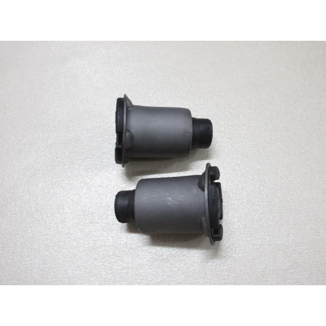 新品 クラウン JZS171 JZS173 JZS175 JZS179 リア アッパーアーム