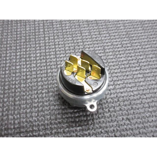 純正 イグニッションキー スイッチ キーシリンダー GC10 GC110 GC111