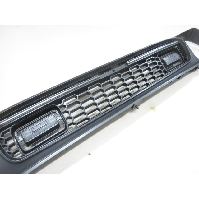 純正 新品 サニー B210 用 グリル (2) KB210 B110 B310 : ファイン