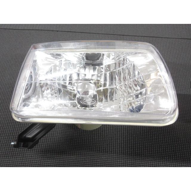 ハイラックス スポーツ ヘッドライト 日本仕様 LN147 LN167 L N172