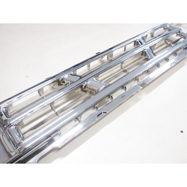 ダットサントラック D21 用 メッキ グリル (2) : ファインオート