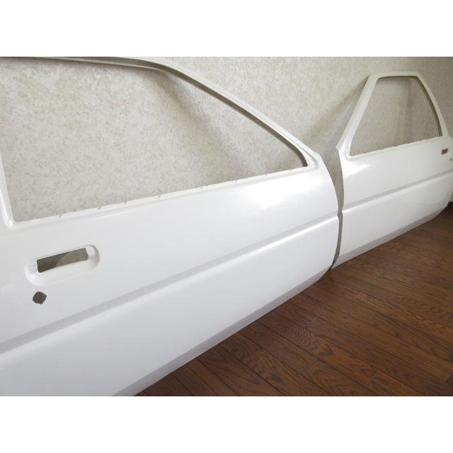 トヨタ AE86 レビン トレノ ドア ウィンドウモール（窓枠）ドアトップ