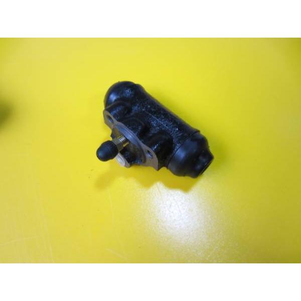 日本製 レビン トレノ TE27 用 リアブレーキシリンダー ホイール  