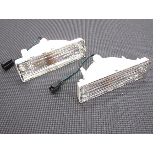 新品 ダットサントラック D21 フロント ウインカー サイドマーカー