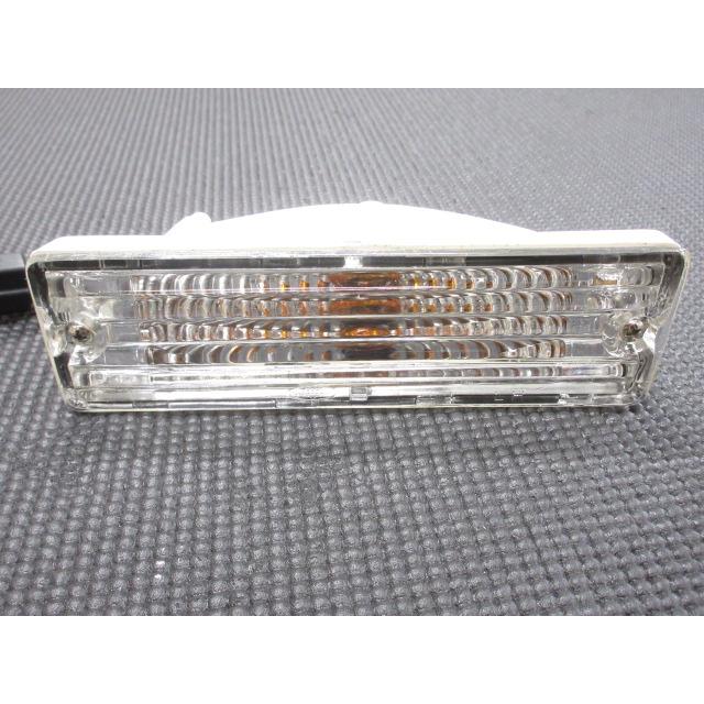 新品 ダットサントラック D21 フロント ウインカー サイドマーカー