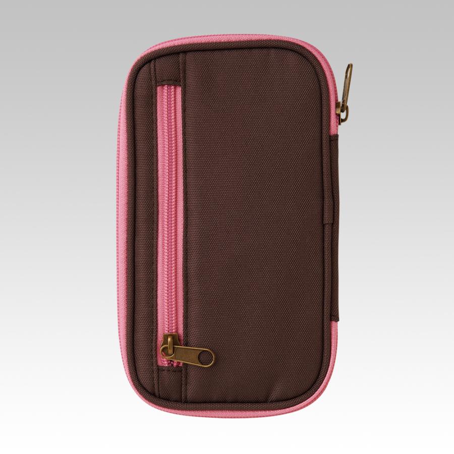 revo.　ヨーロッパ　ハンドメイド　カバー　かぎ針 クロバー（Clover） かぎ針アミュレセット43-321＆ジッパー付き かぎ針