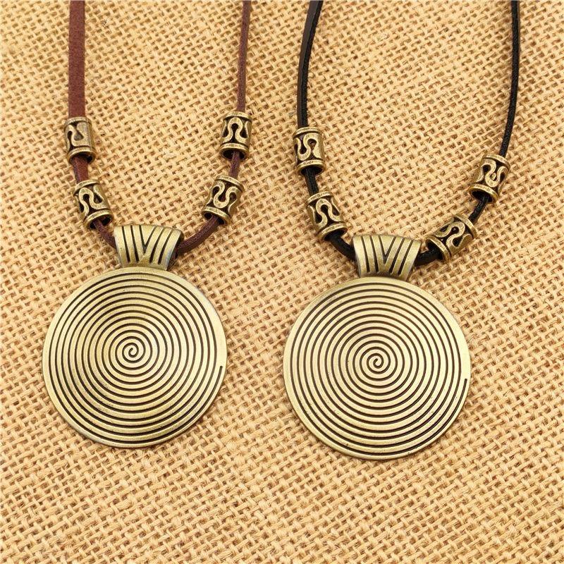 モード ネックレス シルバートーン エスニック 民族 スパイラル ペンダント レディース エスニック 民族 渦巻 ロング