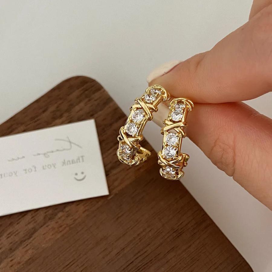 ピアス ジルコニア ビンテージ クロス フープ 韓国 レディース CC 