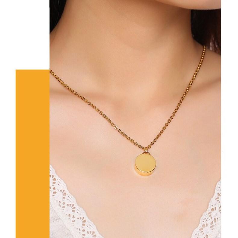 ゴールドラウンドペンダントネックレス ペンダント ネックレス ピルケース ステンレス ラウンド レディース