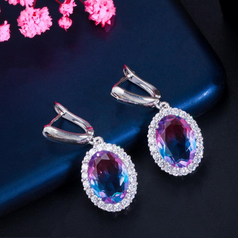 ペンダント ピアス ネックレス レインボー ジルコニア ブライダル オバール レディース 女性 シャイニング 虹 CZ ジルコン 結婚式_1