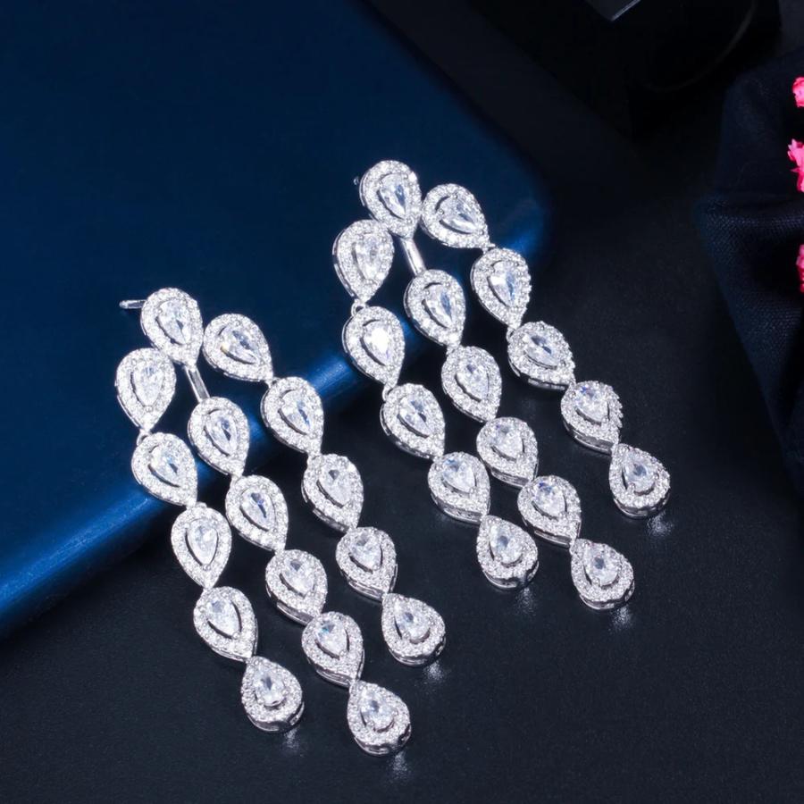 ピアス ジルコニア ブライダル ドロップ ピック ロング 揺れる レディース 贅沢 シャイニー キュービック ジルコン タッセル 水_3