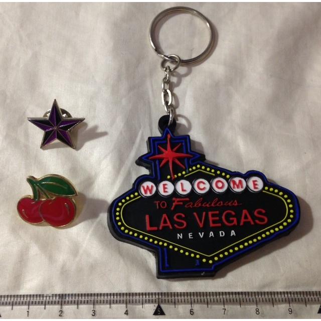 ラバーキーチェーン各種  ピンズ各種 | 