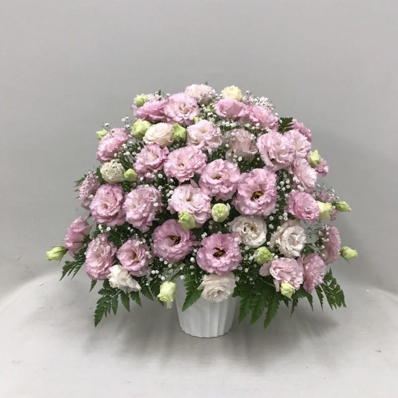 お供え お悔やみ お盆 法要 一周忌 四十九日 供花 即日 送料無料 アレンジメント ピンク 東京発 日本橋 デザイン トルコキキョウ カスミ アレンジ（H50）の画像