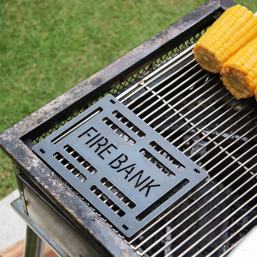 FIRE BANK 極厚鉄板 スリット入り ソロサイズ ソロキャンプ BBQ 板厚