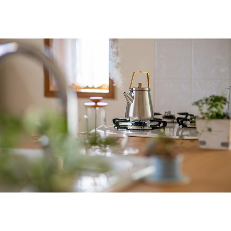 ファイヤーサイド 1.0Lトリップケトル（サテンシルバー） 29015 |  | 17