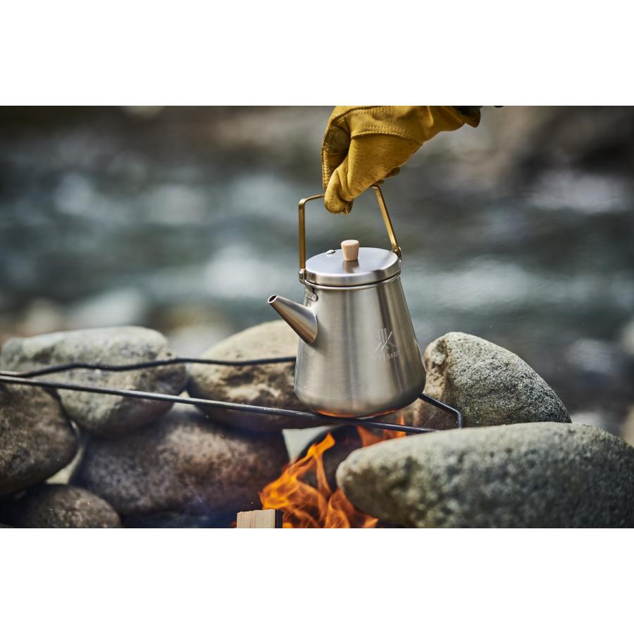 ファイヤーサイド 1.0Lトリップケトル（サテンシルバー） 29015 |  | 02
