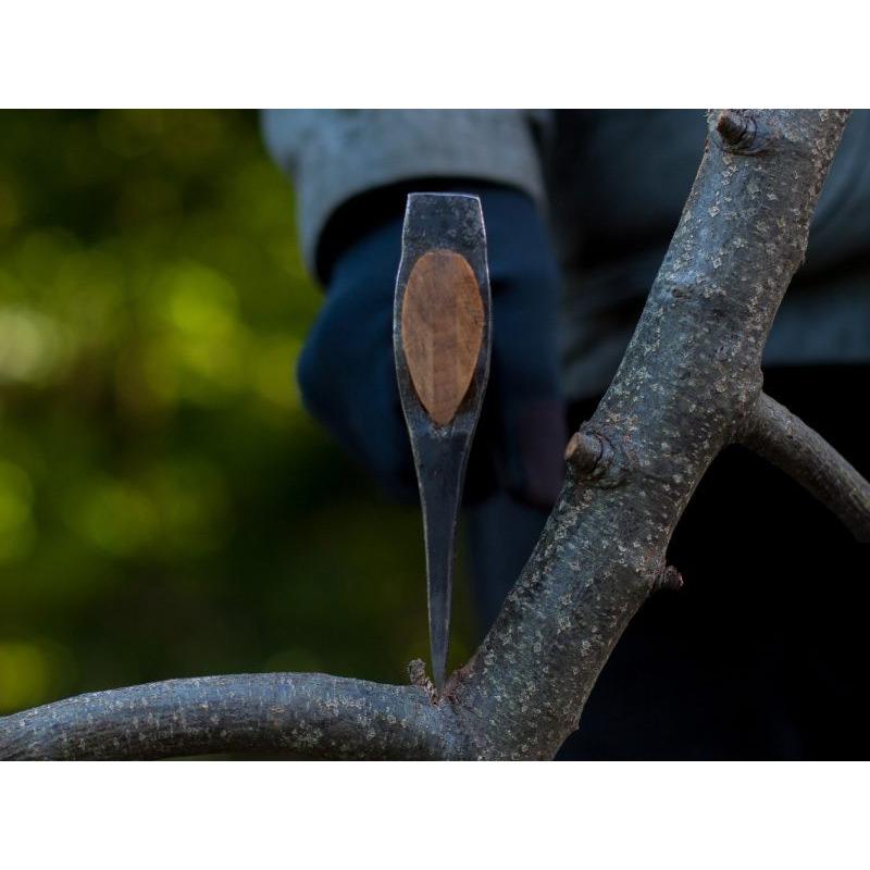 グレンスフォシュ・ブルーク ハンドハチェット 413 焚き付けづくり 枝払い用斧 |  | 04