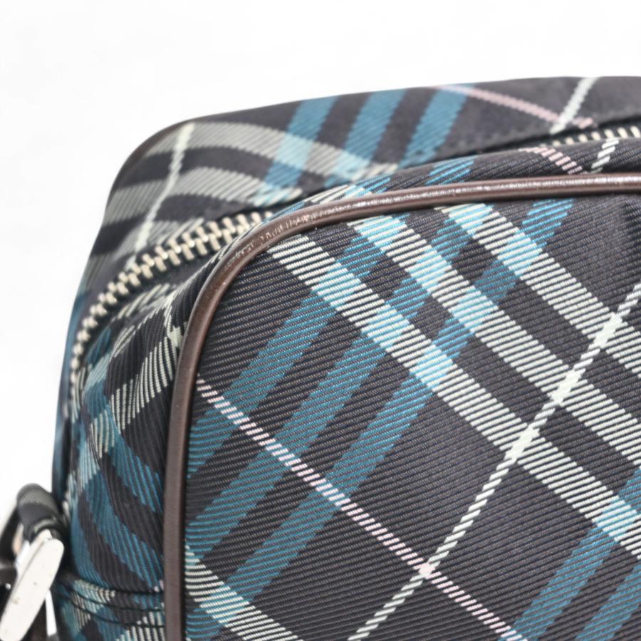 Burberry BLUE LABEL ショルダーバッグ ノバチェック ブルー Burberry BLUE LABEL ショルダーバッグ ノバチェック ブルー