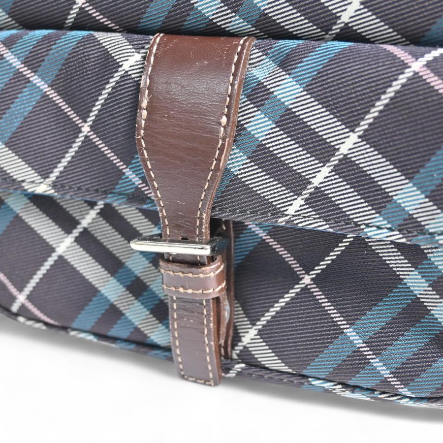 Burberry BLUE LABEL ショルダーバッグ ノバチェック ブルー Burberry BLUE LABEL ショルダーバッグ ノバチェック ブルー