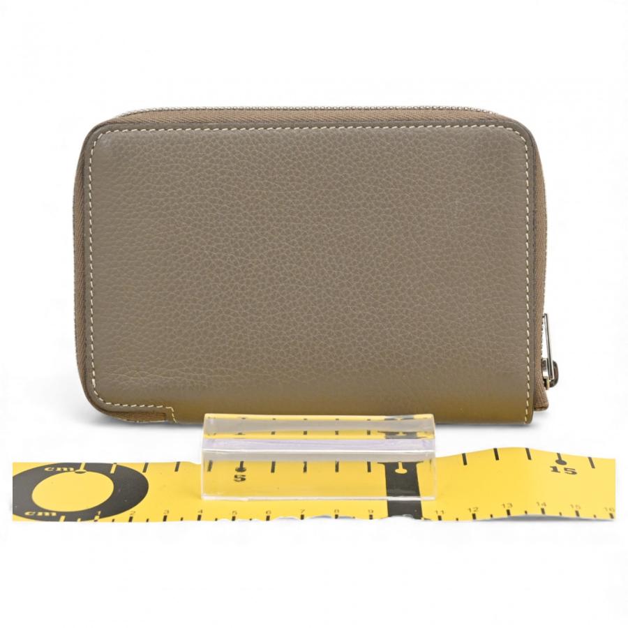 CELINE（セリーヌ） ミディアム ジップ ウォレット 二つ折り財布 B