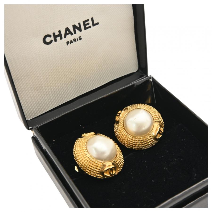 CHANEL（シャネル） 【中古】シャネル ココマーク パール 丸形