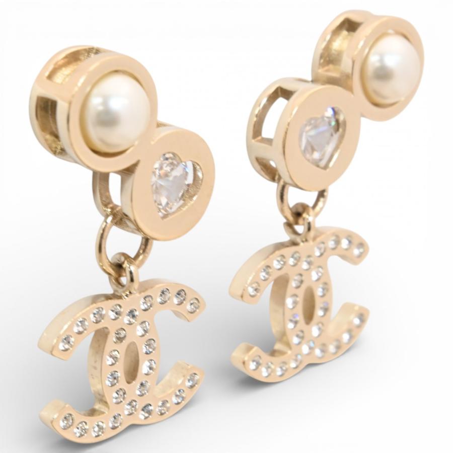 CHANEL ストライプボール ピアス 楽天市場】【最大2万円OFFクーポン対象・1/12-23時59迄】CHANEL