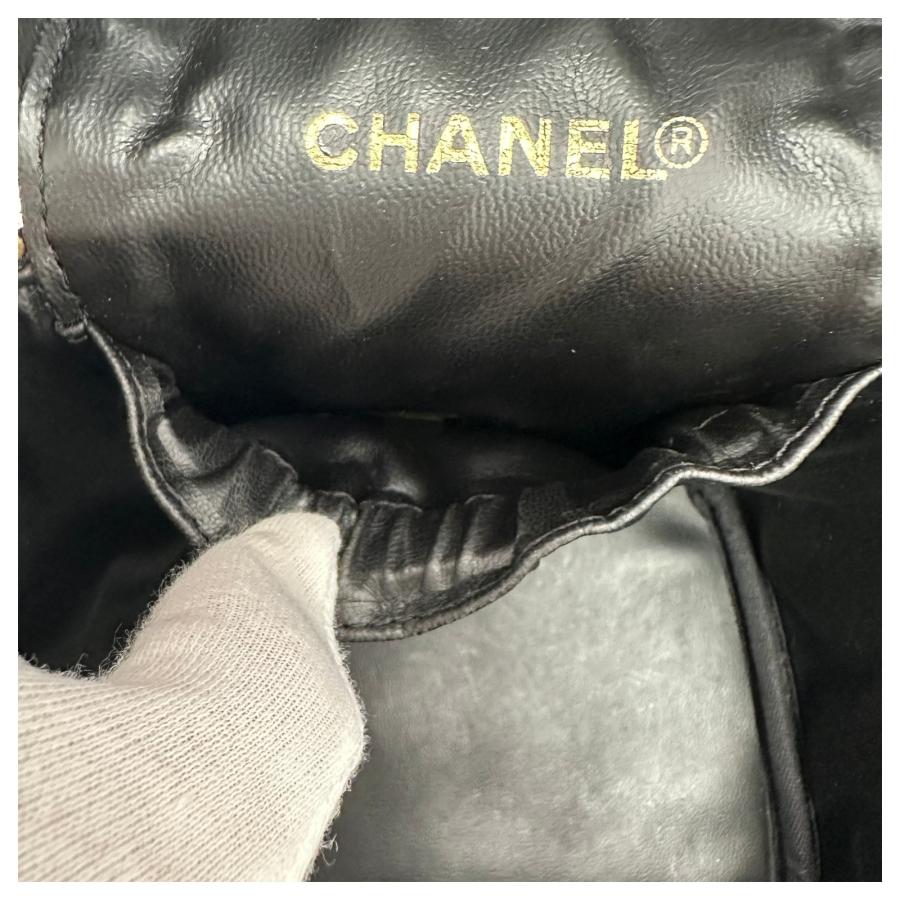 CHANEL（シャネル） 【中古】シャネル バニティバッグ キャビアスキン