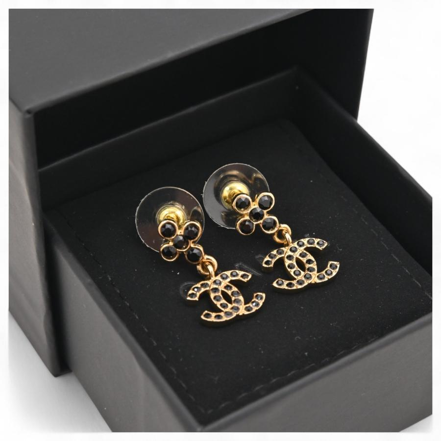 CHANEL（シャネル） ピアス ラインストーン ココマーク Aランク