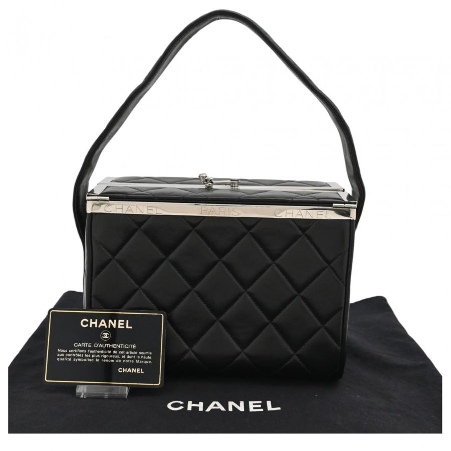 CHANEL（シャネル） 【中古】シャネル ロゴ マトラッセ ラムスキン