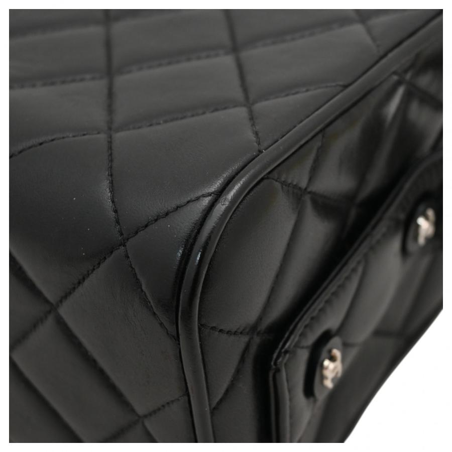 CHANEL（シャネル） 【中古】シャネル ロゴ マトラッセ ラムスキン
