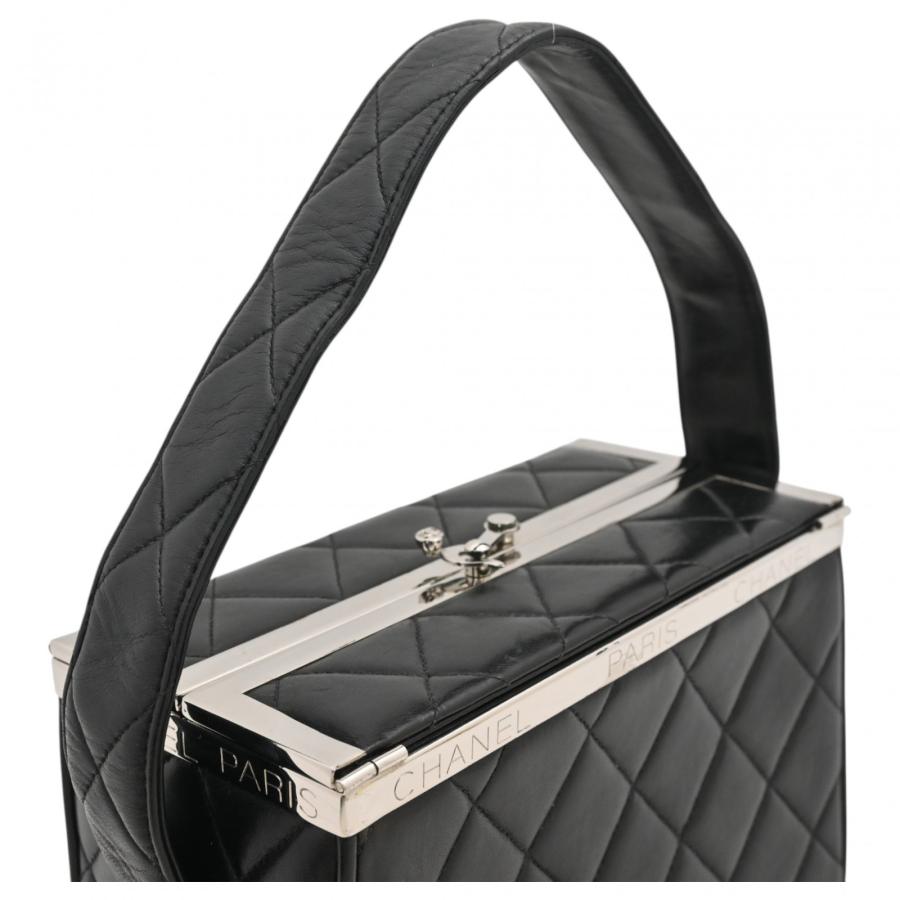 CHANEL（シャネル） 【中古】シャネル ロゴ マトラッセ ラムスキン