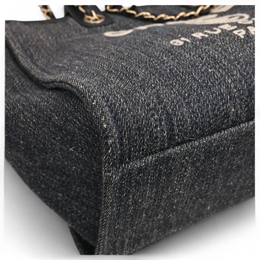 CHANEL（シャネル） ドーヴィル チェーントートGM デニム トートバッグ