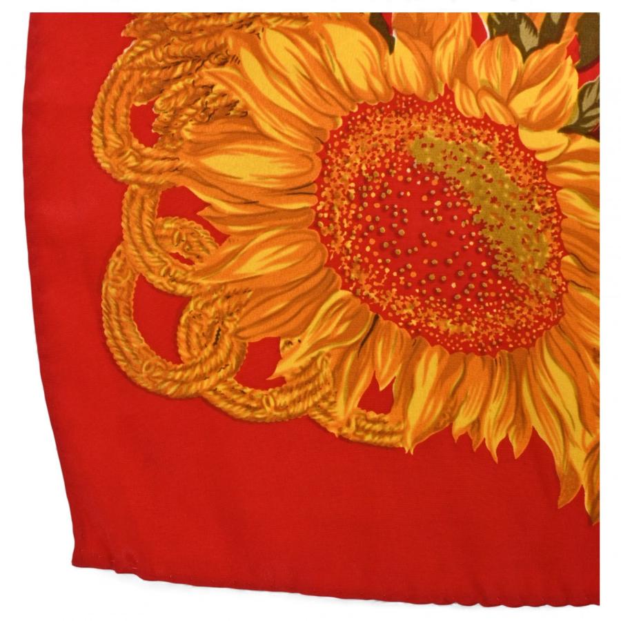 CHANEL（シャネル） スカーフ ひまわり 大判 レッド Aランク ch9405kk