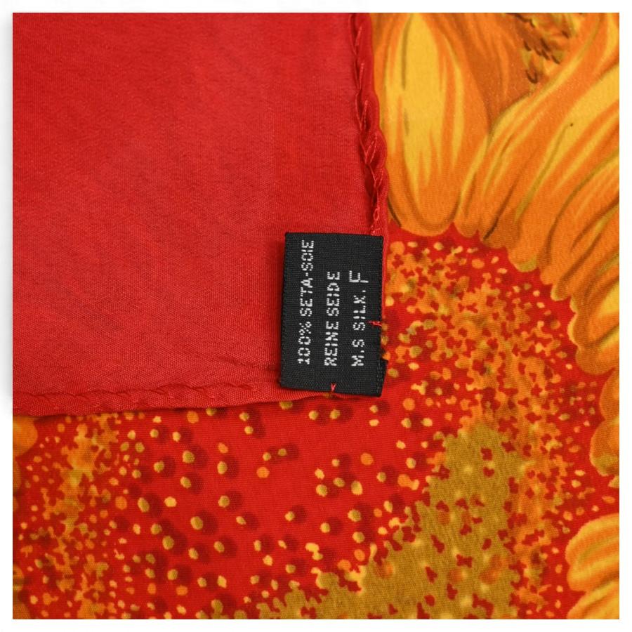 CHANEL（シャネル） スカーフ ひまわり 大判 レッド Aランク ch9405kk