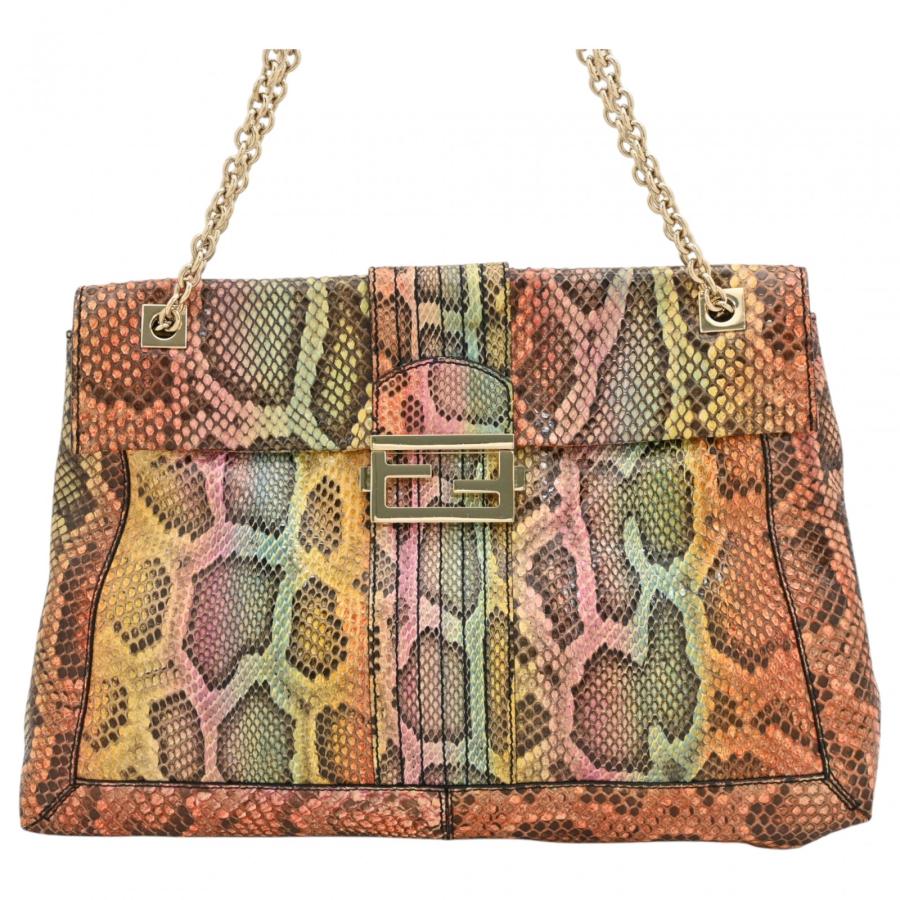 レディース 【美品】FENDI フェンディ パイソン柄 ロゴ型押し チェーン