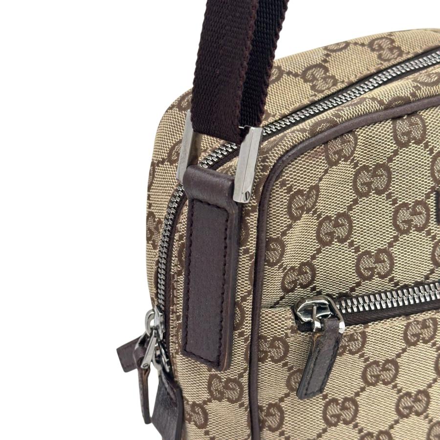 GUCCI（グッチ） 【中古】グッチ GG柄 メッセンジャーバッグ GG