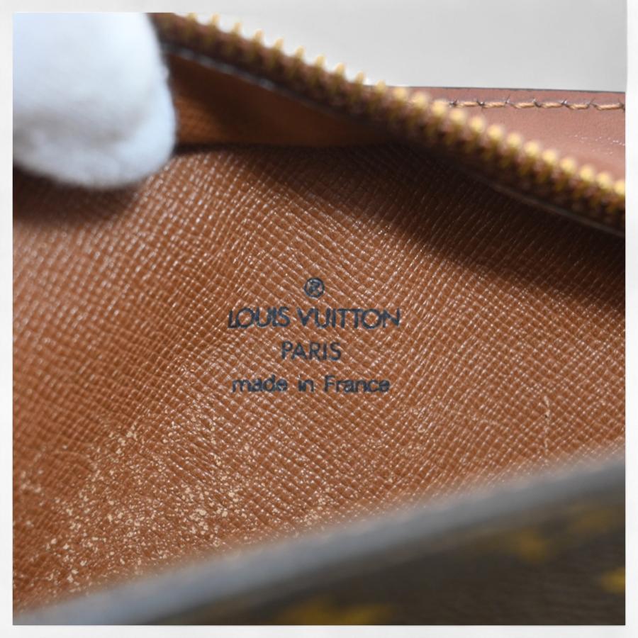 LOUIS VUITTON ルイヴィトン モノグラム ポシェット・オム