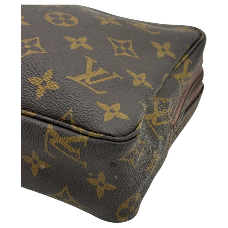 LOUIS VUITTON ルイヴィトン トゥルース トワレットモノグラム LOUIS VUITTON（ルイ・ヴィトン） 【中古】ルイヴィトン モノグラム