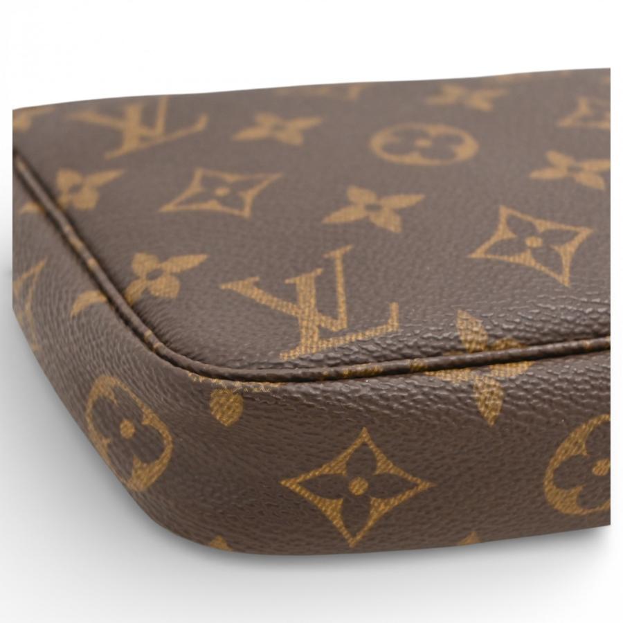 LOUIS VUITTON（ルイ・ヴィトン） モノグラム ポシェット アクセソワ