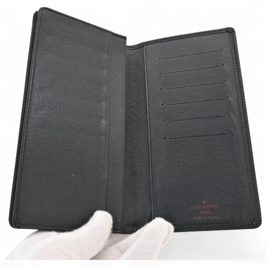 ルイヴィトン エピ ポルトカルトクレディ ノワール 財布 lv5615cc ルイヴィトン エピ ポルトカルトクレディ ノワール 財布